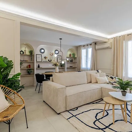 Apartment Beautiful Haussmannian - South Balcony *